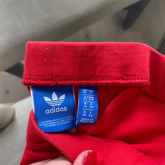 Red adidas legging - Picture 3 of 3